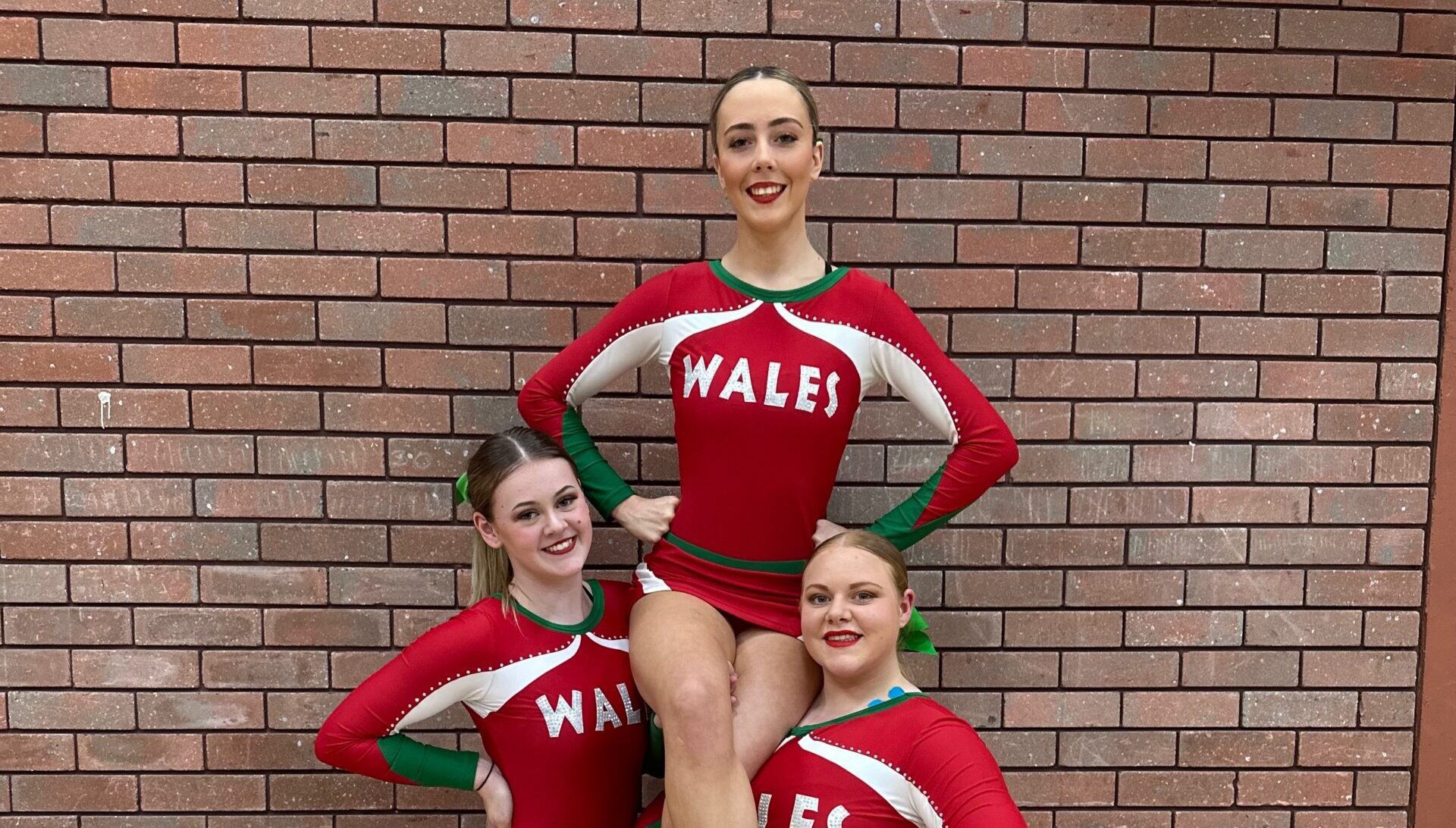 Amelia, Libby and Ruby head to the US to compete in global cheerleading championships